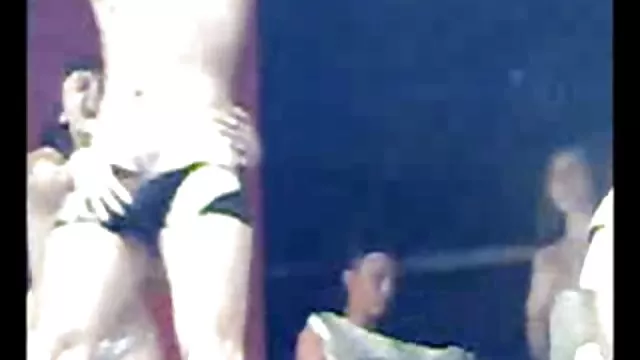 Bedava porno hiçbir kayıt Çırpılmış sırasında masum Shirley işlenmiş derin becerdin brazzers grup porn