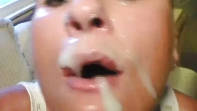 Bedava porno hiçbir kayıt Erkek dizlerinin pornl izle üzerinde lanet satan