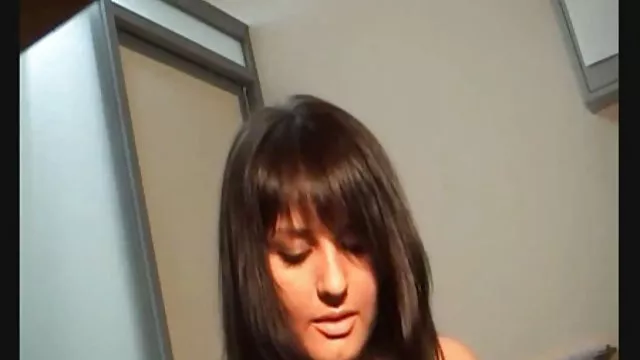 Bedava porno hiçbir kayıt Sinnamon aşk sexporna