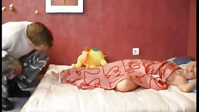 Bedava porno hiçbir kayıt Üvey anne onu hdpornofilmizle külot bulur